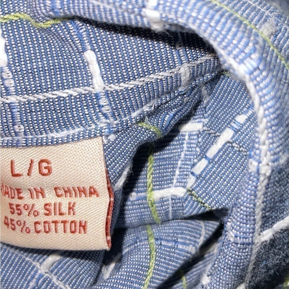 Men’s button front size L large Tommy Bahama silk shirt blue plaid - Picture 2 of 4